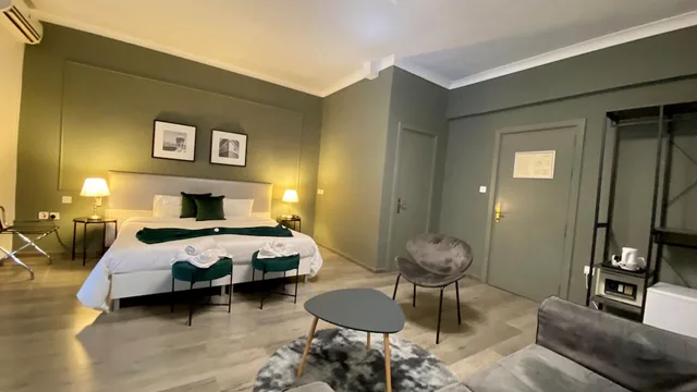 غرفة رباعية بإطلالة على البحر، SLIEMA MARINA HOTEL 4/4