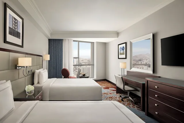 City, Classic, Twin Beds, Swissotel Makkah 2/10