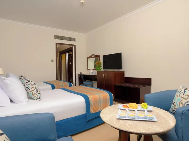 غرفة قياسية بسريرين منفصلين بإطلالة على المسبح، Stella Gardens Resort & Spa 7/10