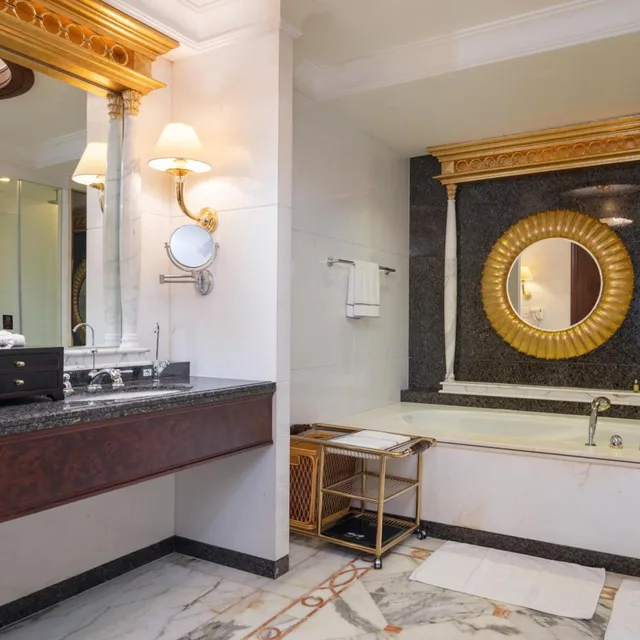 غرفة تنفيذية بسرير كينج، Regal Palace Hotel 9/9