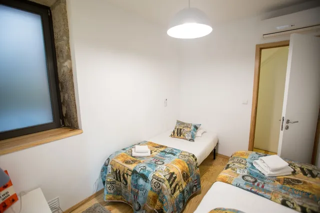 شقة بسرير مزدوج وسريرين منفصلين بشرفة بغرفتي نوم، Living Porto Apartments by Porto City Hosts 2/5