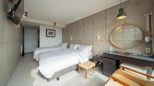غرفة ديلوكس ثلاثية بسرير كوين وسرير فردي، Hotel Stay Interview Jeju 10/10