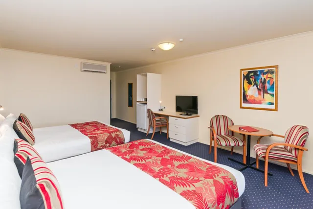 غرفة سوبيريور بسرير مزدوج أو سريرين منفصلين، Heartland Hotel Auckland Airport 6/15
