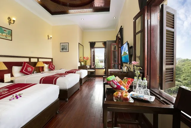 جناح عائلي بسرير كينج وسرير فردي بإطلالة على المدينة، Hanoi Posh Hotel 3/10