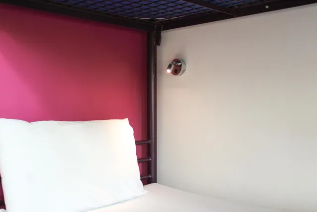 سكن مشترك بأربعة أسرّة للنساء، Safestay London Elephant Castle Hostel 1/5
