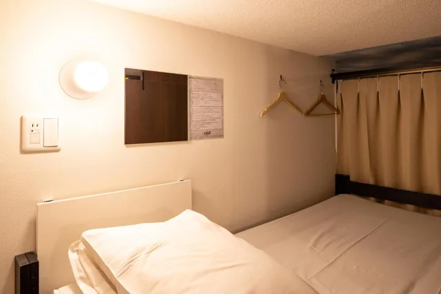 Female Dorm, Upper, Bunk Bed, Hotel Owl Tokyo - Hostel 2/8