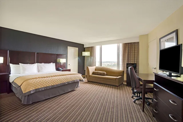 غرفة، Wyndham Garden Norfolk Downtown 2/3