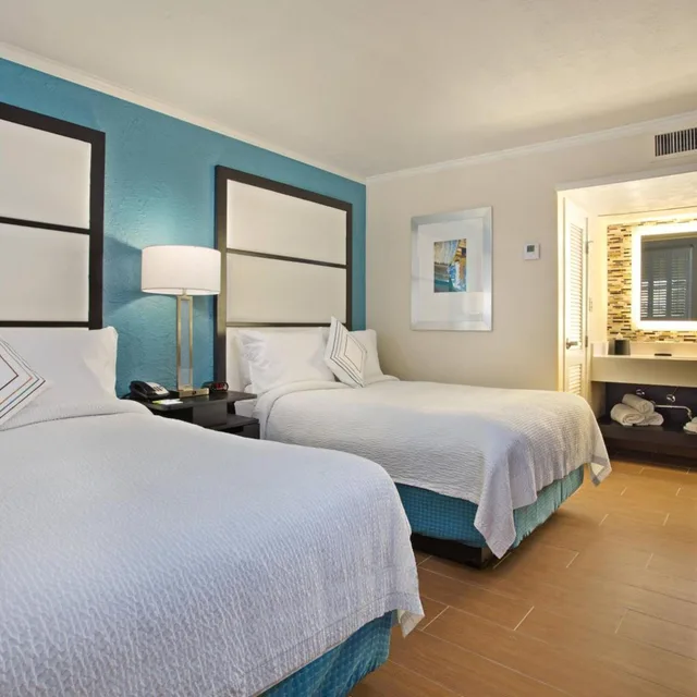 غرفة قياسية بسريرين مزدوجين، Fairfield Inn And Suites Key West 1/2
