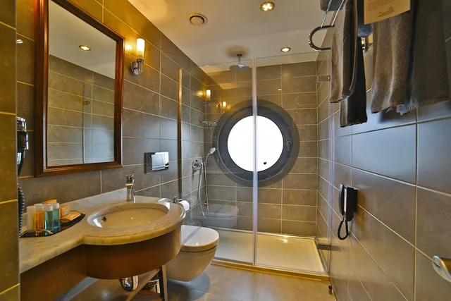 غرفة قياسية بسريرين منفصلين، Adelmar Hotel Istanbul Sisli 3/3