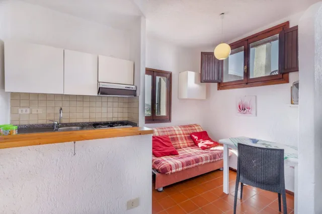 دوبلكس بسرير مزدوج بغرفة نوم واحدة مع أريكة، Residence Baia Santa Reparata 3/10