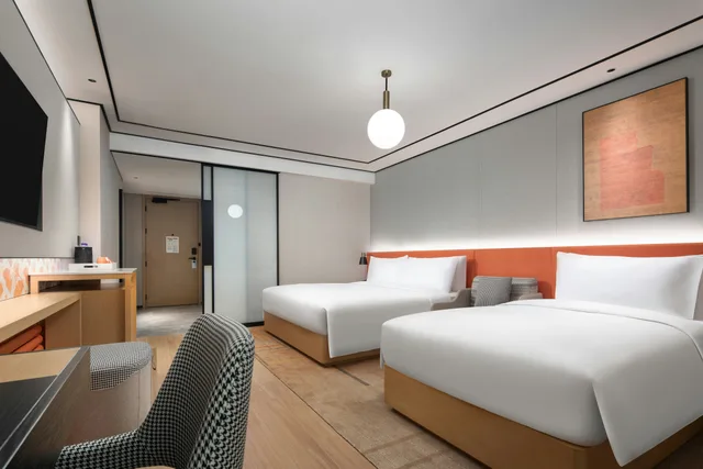 غرفة ديلوكس عائلية بسرير كينج، Hilton Garden Inn Chengde Mountain Resort 3/4