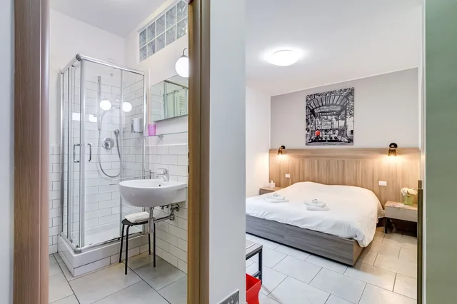 غرفة ديلوكس بسريرين منفصلين بحمام خاص، B&B Casa Der Poeta 3/6
