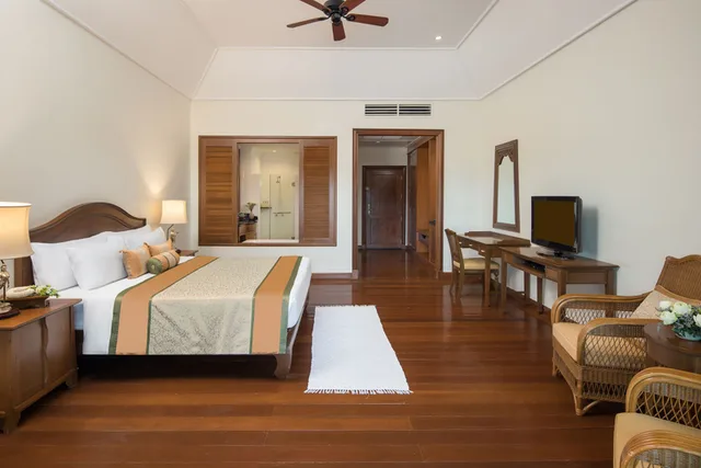 Deluxe, Dheva Mantra Resort 1/3
