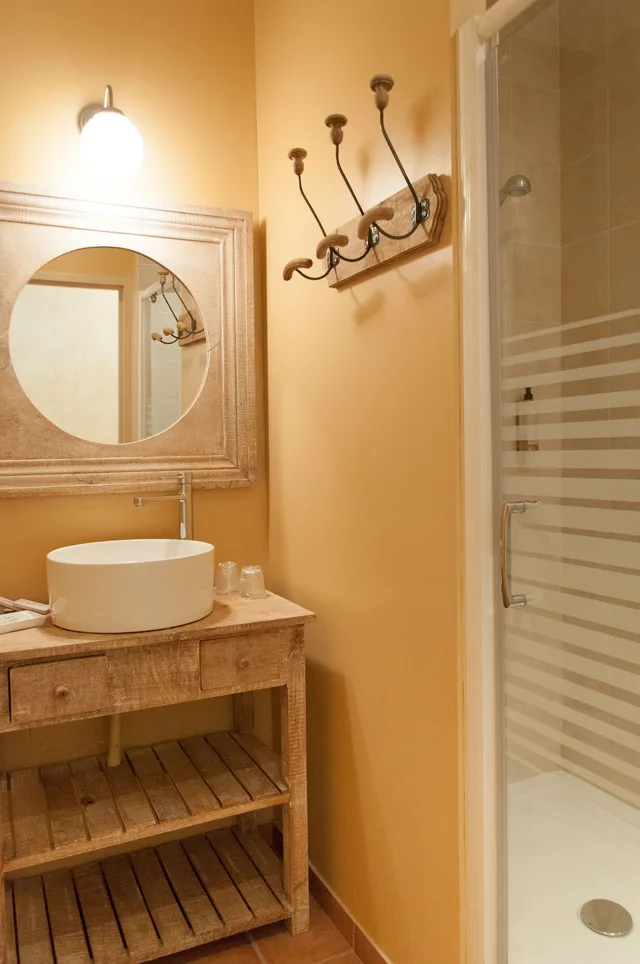 غرفة قياسية مفردة بسرير مزدوج، Domaine de la Courbe Hotel & Spa 2/2