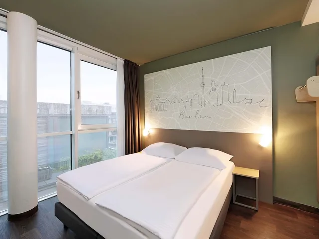 غرفة بسرير مزدوج، B&B HOTEL Berlin-Mitte 5/7