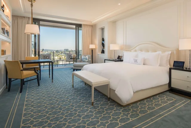 غرفة ديلوكس بسريرين كوين في طابق مرتفع، Waldorf Astoria Beverly Hills 1/7