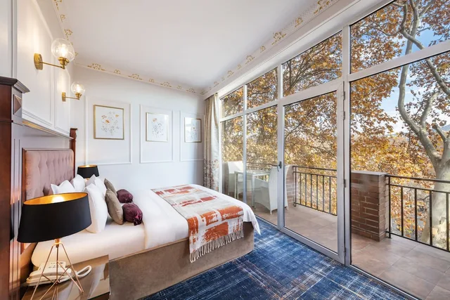 غرفة قياسية بسريرين منفصلين بشرفة، River Side Tbilisi Boutique Hotel 9/10