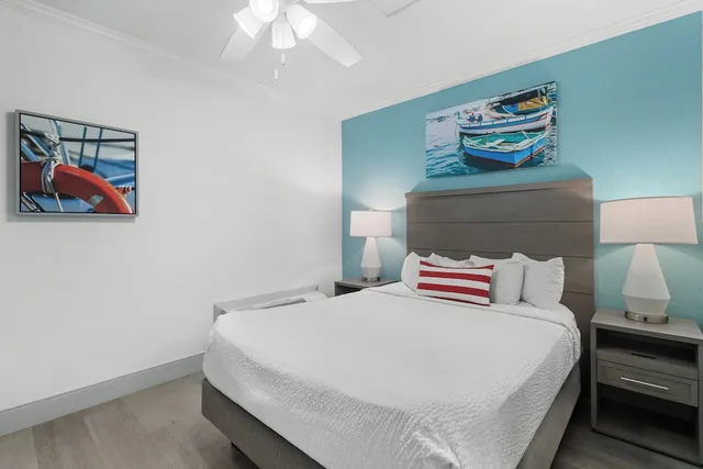 Schooner, Mini, Deluxe, Suite, 2 Queen Beds, Ocean View، Compass Cove Resort 2/8