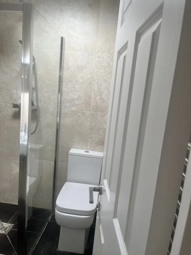 Room, Quadruple, Double and Twin Beds, Kew Rooms 6/9