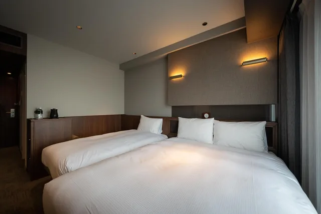 غرفة بسرير مزدوج مع سرير إضافي، Hotel Trad Hakata 3/10