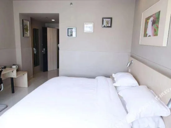غرفة قياسية، Jinjiang Inn Lijiang Qixing Street 2/2