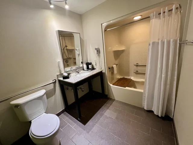 غرفة قياسية بسريرين مزدوجين لذوي الإعاقة، SureStay by Best Western Roseburg 5/5