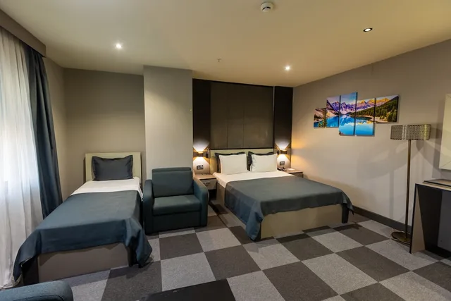 Deluxe, Family, 1 King and 1 Single Beds, Tryp By Wyndham Istanbul Sancaktepe 4/10