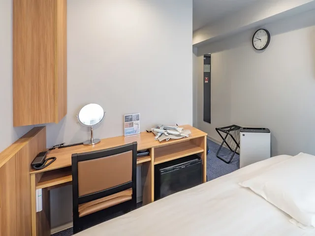 غرفة بريميوم مفردة بسرير مزدوج، Toyoko Inn Sendai Higashi Guchi No 1 2/5
