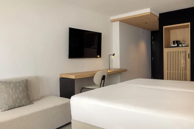 Room, Single, Twin Beds, Hm Jaime Iii 5/9