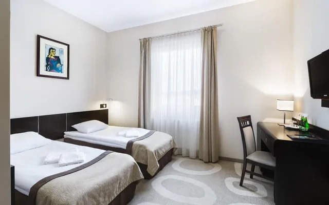غرفة سوبيريور بسرير مزدوج، Hotel Picaro Krasnik Dolny 1/5