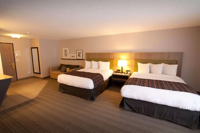 جناح بسريرين كوين، Country Inn & Suites By Radisson, Decorah, IA 1/4