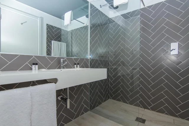 غرفة ديلوكس بإطلالة على المسبح بشرفة، Pestana Gramacho Residences 8/8