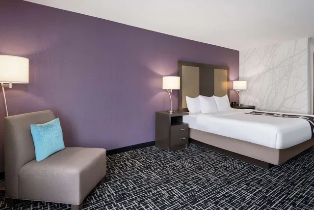 جناح ديلوكس بسرير كينج، La Quinta Inn And Suites By Wyndham Pocatello 3/8