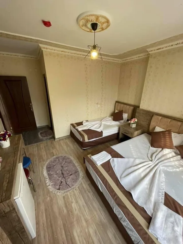 Family, 1 King and 1 Single Beds, Garden View, Ozgur Hotel 5/10