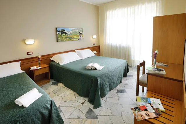 غرفة قياسية ثلاثية، Hotel Delle Rose 5/10