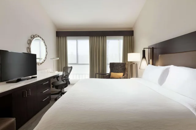 Premium, King Bed, Accessible, HILTON GARDEN INN CUPERTINO 2/3