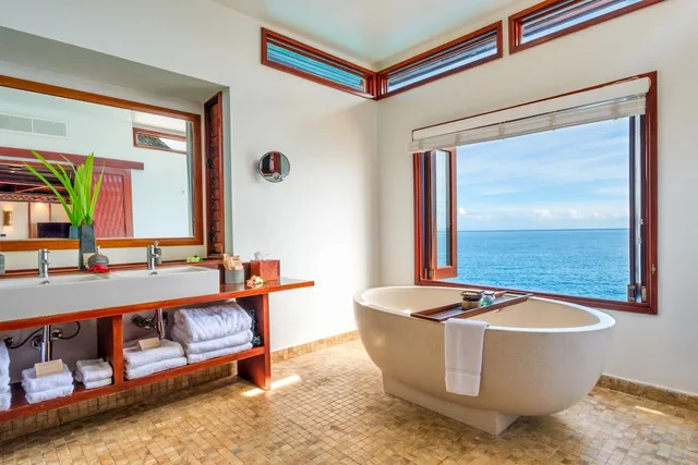 Overwater, Bure, King Bed, Likuliku Lagoon Resort - Adults Only 8/8