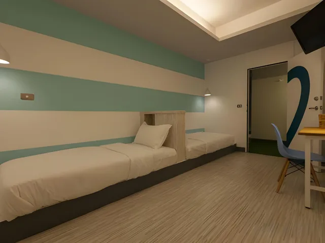 غرفة بسريرين منفصلين، Bayhouse Comfortel Hualien Hostel 1/1