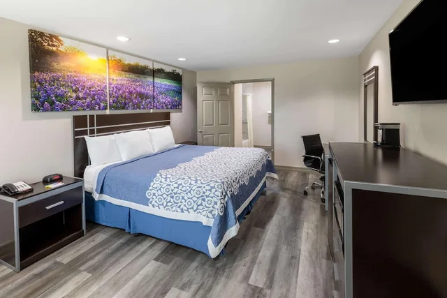غرفة بسرير كينج لذوي الإعاقة، Days Inn by Wyndham Baytown Garth Road I10 East 3/5