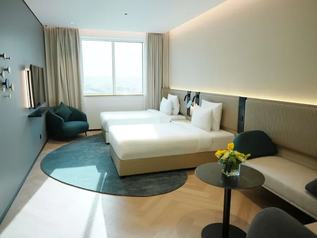 جناح جونيور بسرير كوين، نوفوتيل العنود(Novotel Riyadh Al Anoud) 3/9