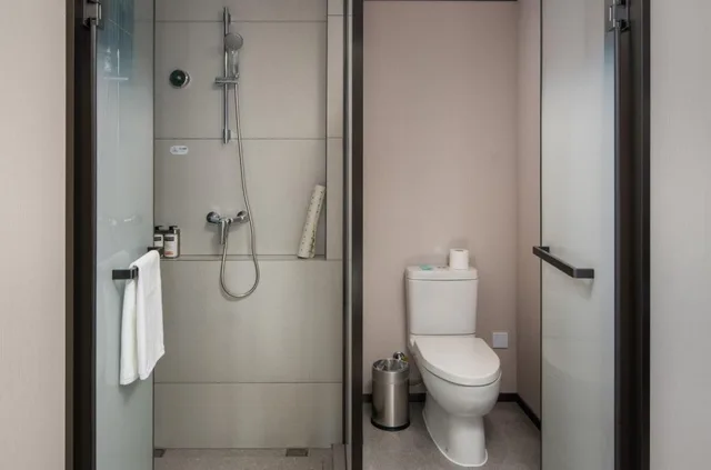 غرفة قياسية بسريرين منفصلين وسريرين مزدوجين بإطلالة على المدينة، Holiday Inn Express Xi’an Aerospace Town 5/6