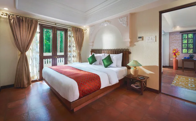 جناح ركني بسرير كينج بشرفة، Ziva Suites 1/2
