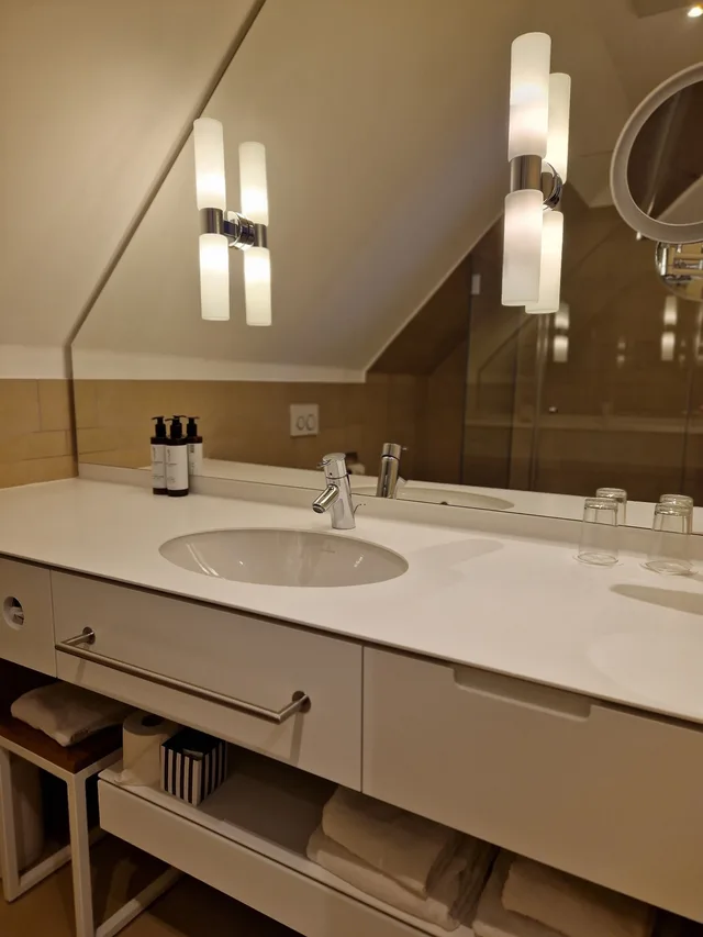 غرفة سوبيريور بسرير كينج، Hotel Zumnorde 6/6