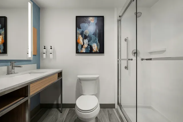 غرفة بسرير كينج، Hilton Garden Inn Charlotte Pineville 6/8