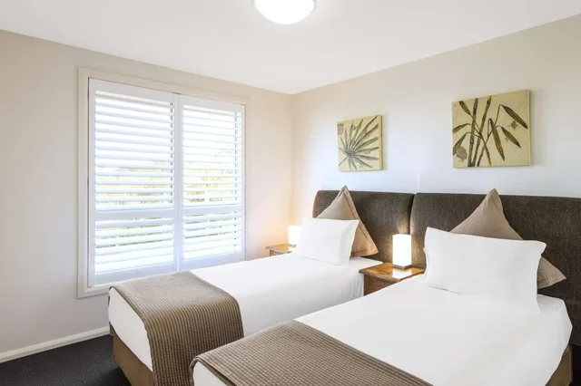 2 Bedrooms, Apartment, King and Twin Beds, Plunge Pool، Oaks Port Stephens Pacific Blue Resort 5/7
