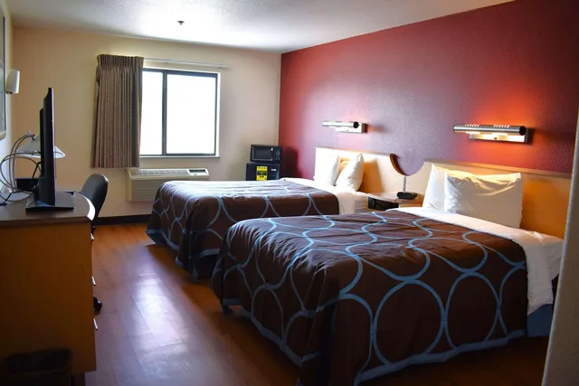 Room, Quadruple, Smoking, Super 8 by Wyndham New Braunfels I-35 1/2