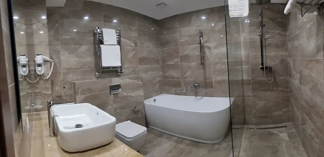 جناح بسرير كينج، Bernardazzi Grand Hotel 6/7