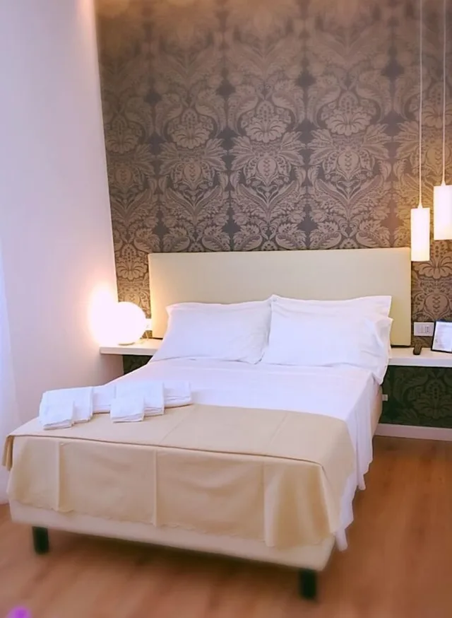 غرفة كومفورت بسرير مزدوج، Sanremo Luxury Suites 1/5