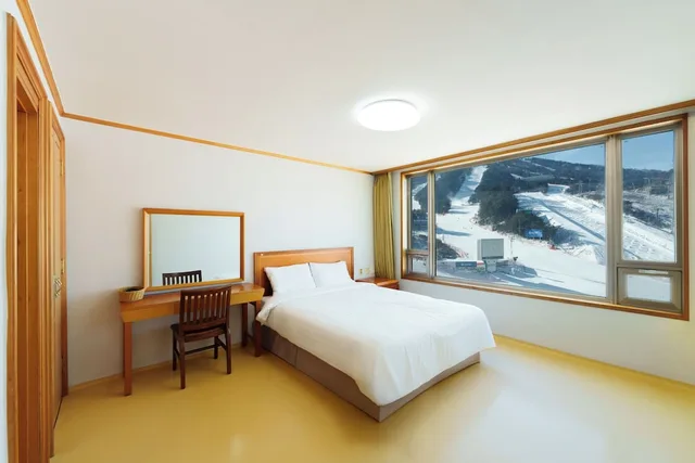 Luxury, Suite, 6 Futon Beds, 47 Pyeong، Welli Hilli Park 1/5