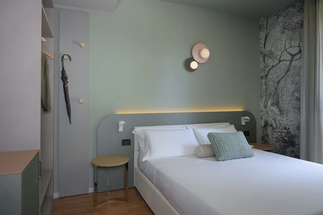 Room, Queen Bed, Small, Ilaria and Residenza Dell Alba 4/6